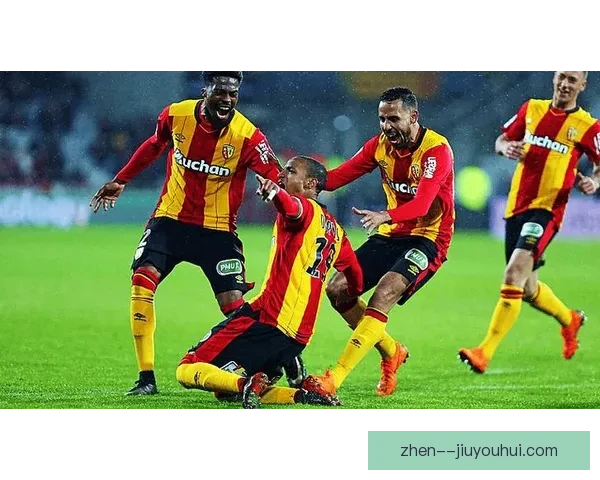 南特惊险保级法甲赛季收官之路充满艰辛与挑战